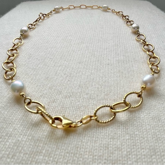 Elegant Veronese 18 K Gold Plated Sterling Silver and Pearl Necklace 18” - Picture 2 of 8